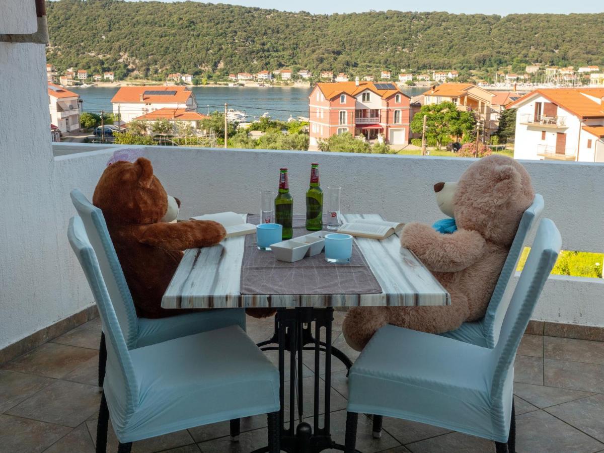 Apartments Rezek Supetarska Draga Dış mekan fotoğraf