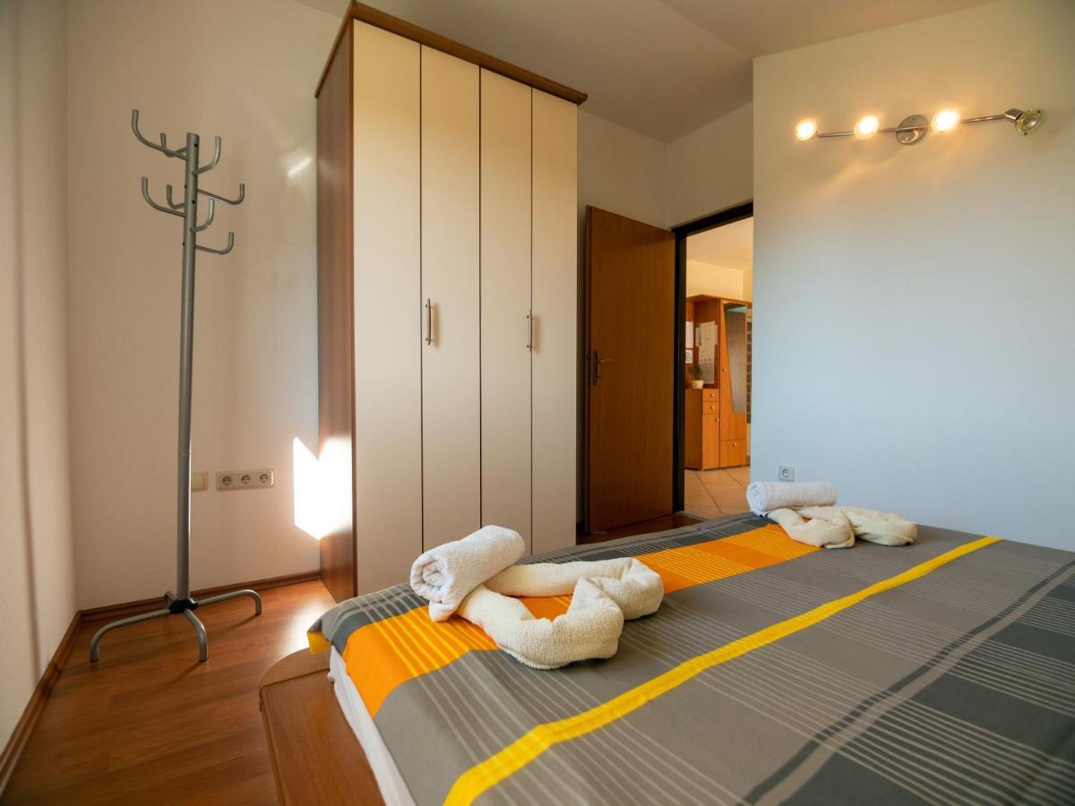 Apartments Rezek Supetarska Draga Dış mekan fotoğraf