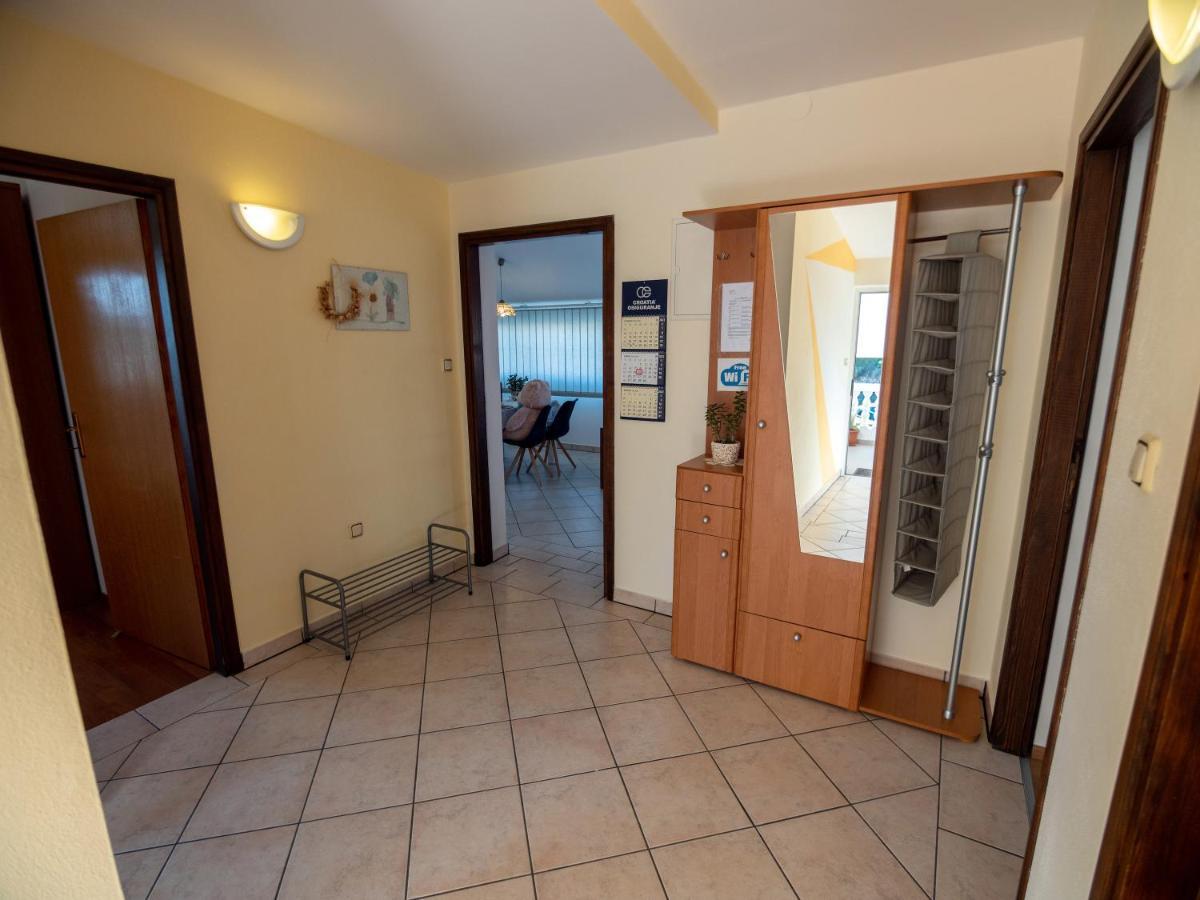 Apartments Rezek Supetarska Draga Dış mekan fotoğraf
