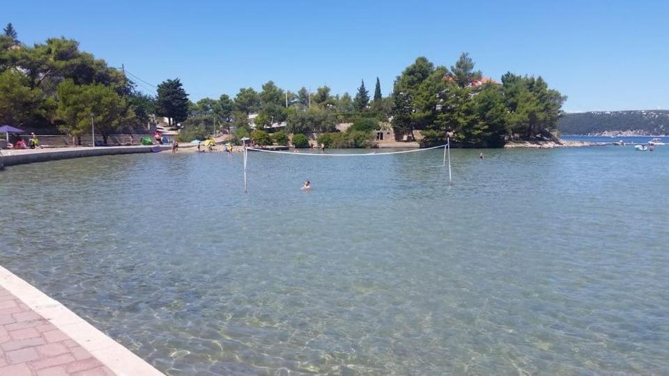 Apartments Rezek Supetarska Draga Dış mekan fotoğraf